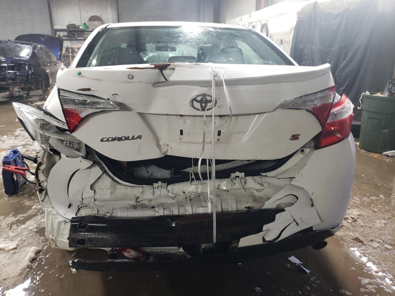 2015 TOYOTA COROLLA L - Фото 6