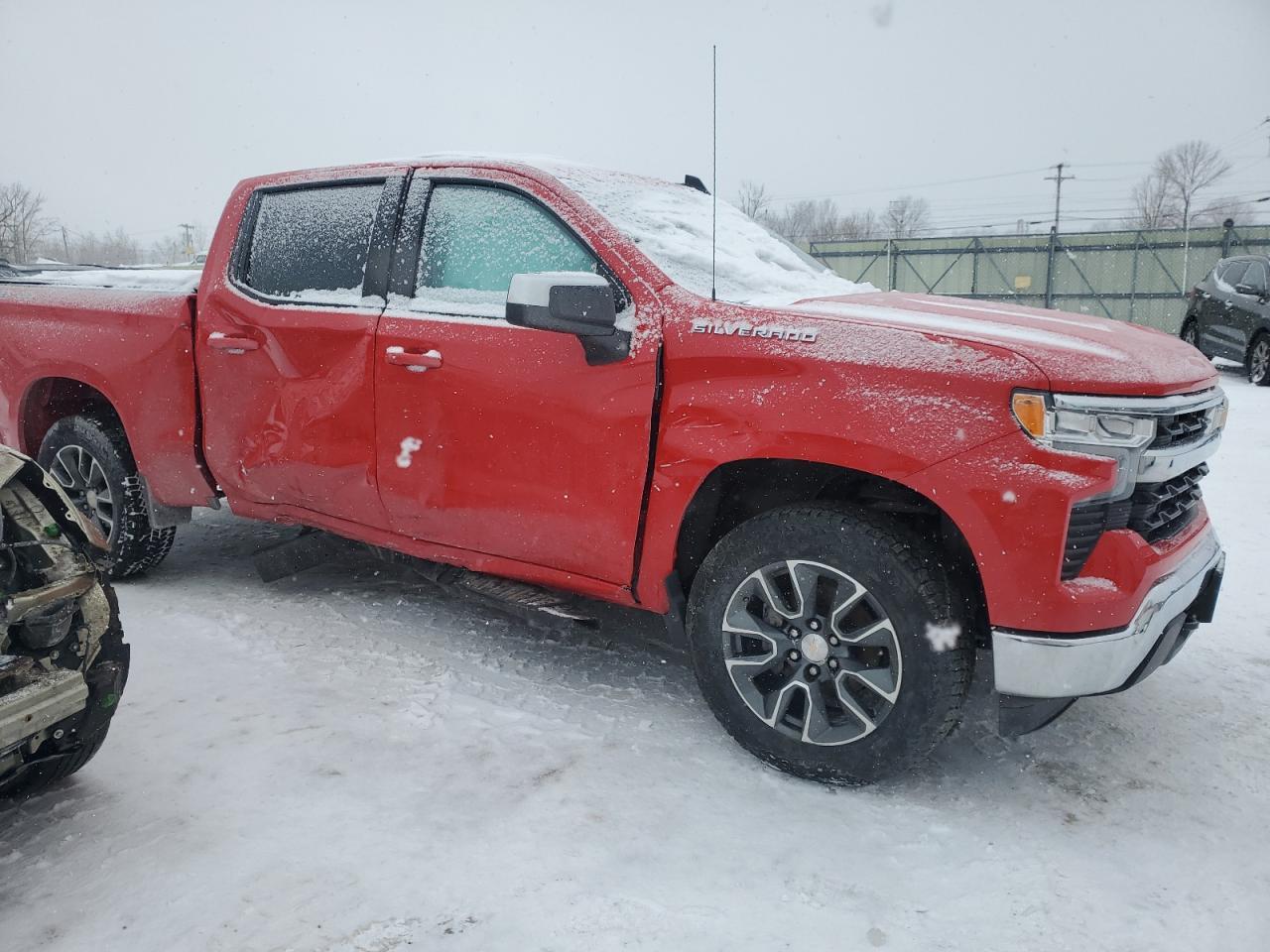 2024 CHEVROLET SILVERADO - Image 4