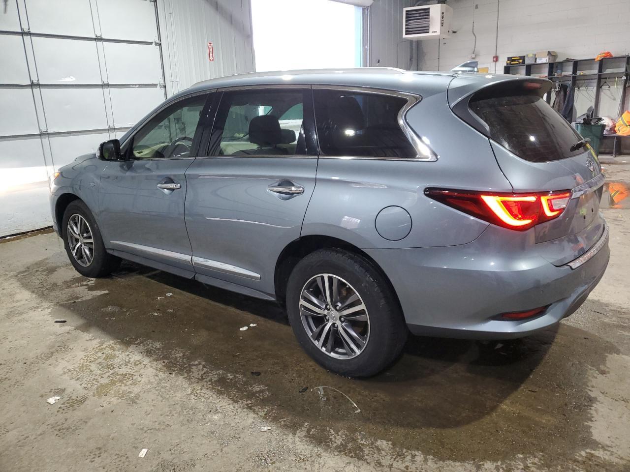2017 INFINITI QX60 - Image 2