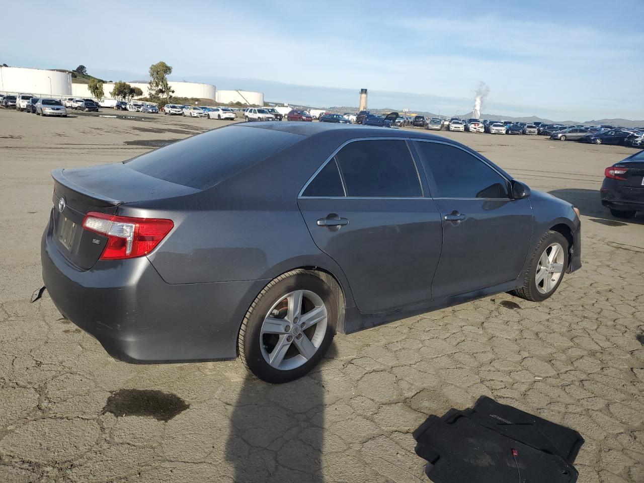 2012 TOYOTA CAMRY BASE - Фото 3