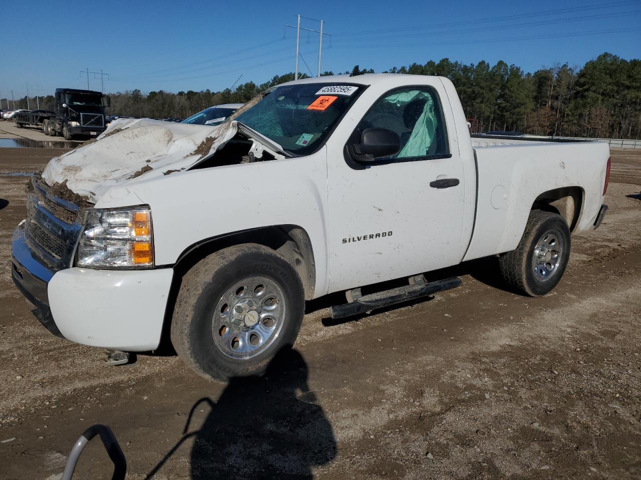 2011 CHEVROLET SILVERADO