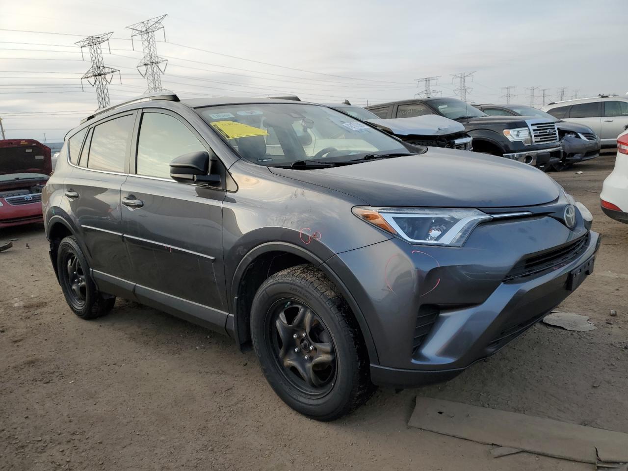 2017 TOYOTA RAV4 LE - Фото 4