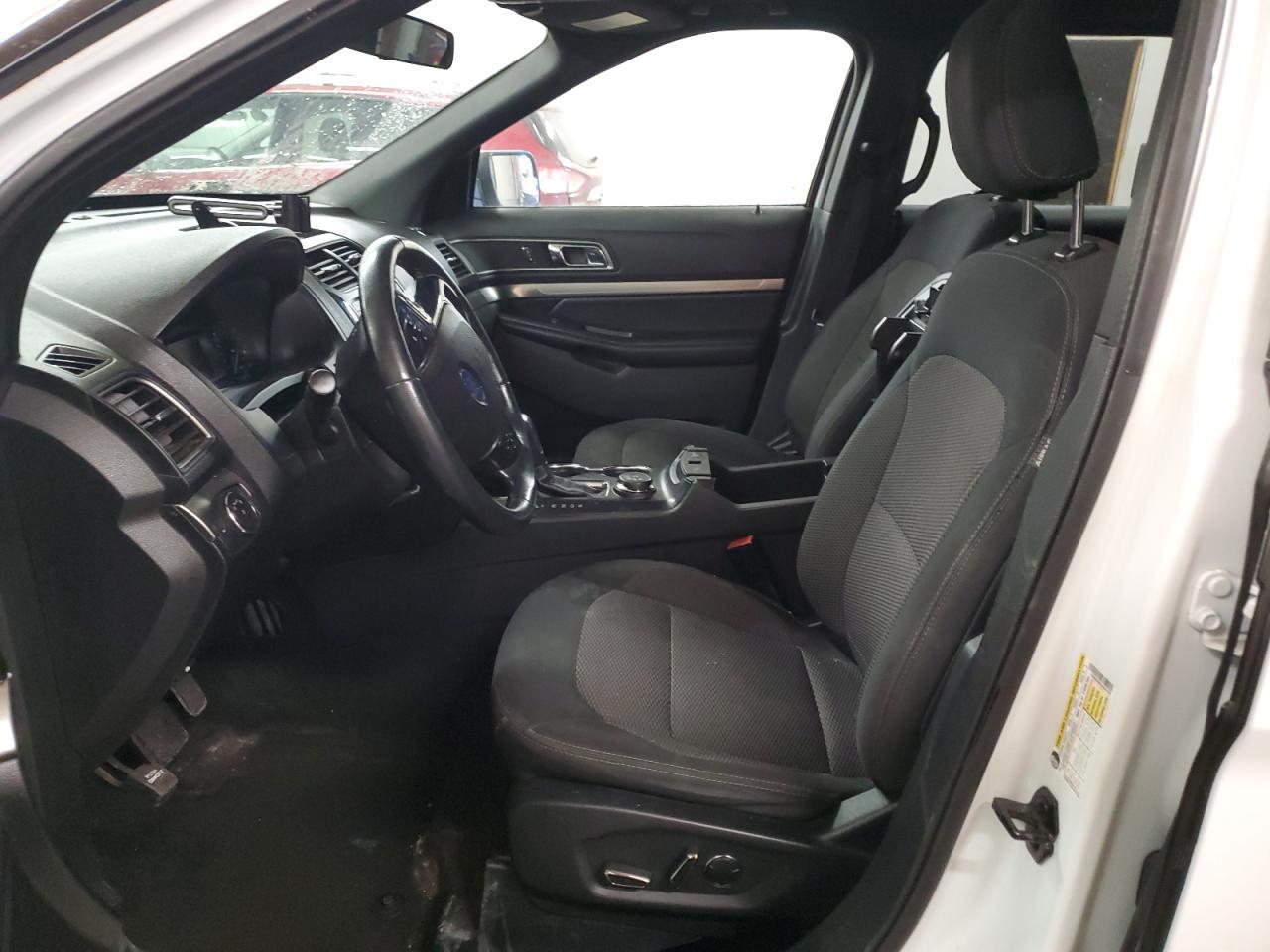 2018 FORD EXPLORER X - Фото 7