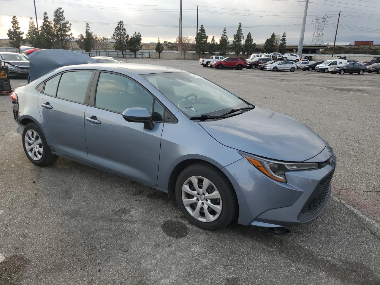 2021 TOYOTA COROLLA LE - Фото 4