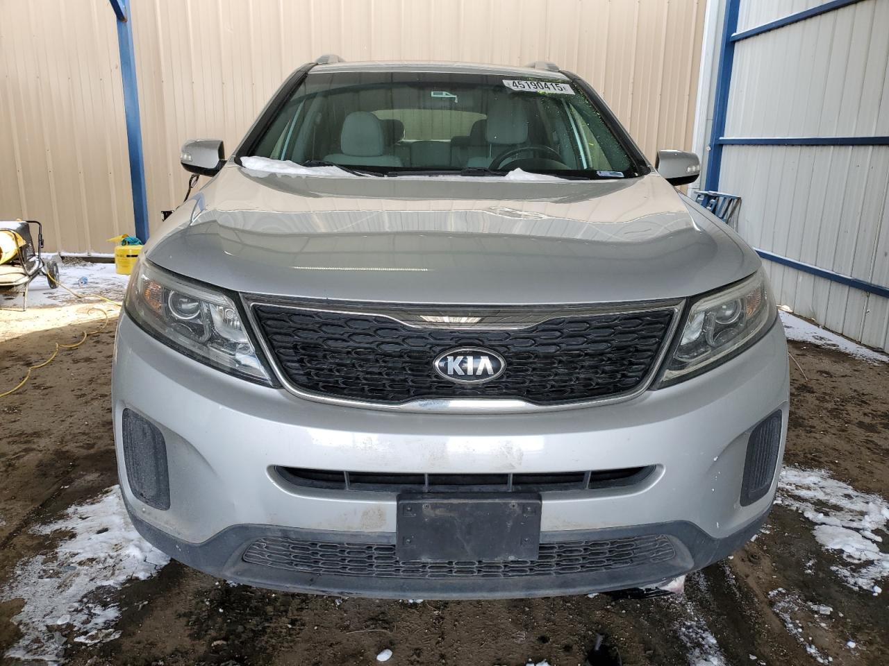 2015 KIA SORENTO LX - Image 5