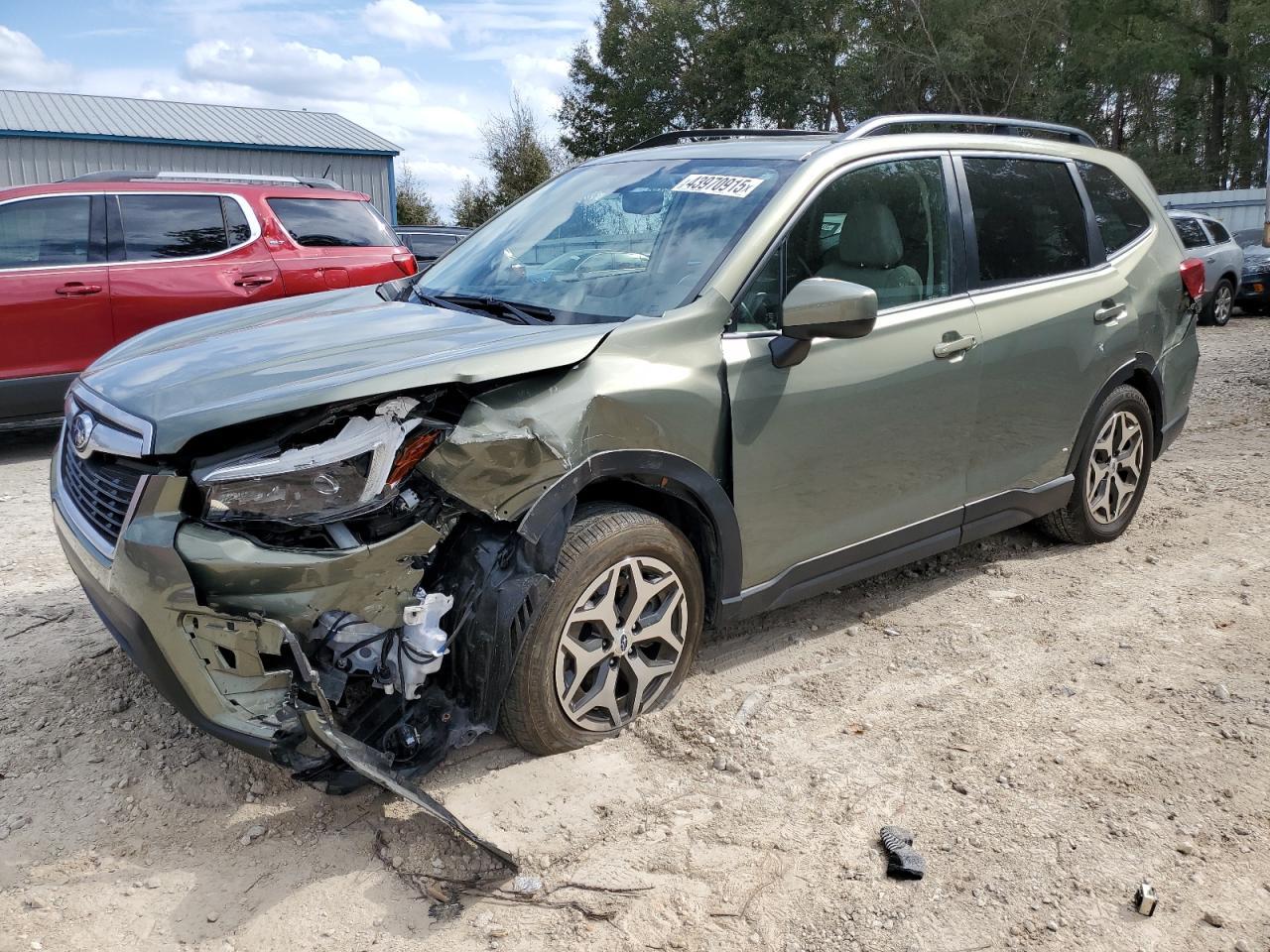 2021 SUBARU FORESTER P