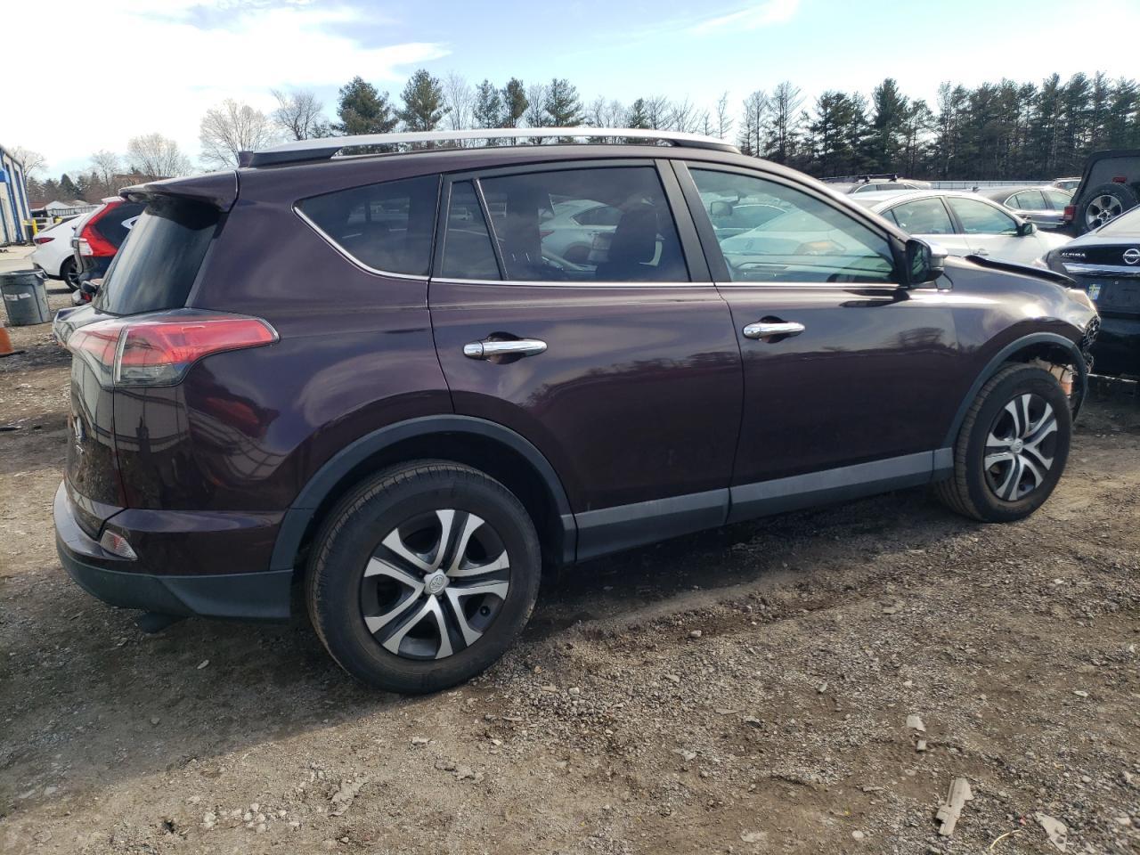 2016 TOYOTA RAV4 LE - Фото 3