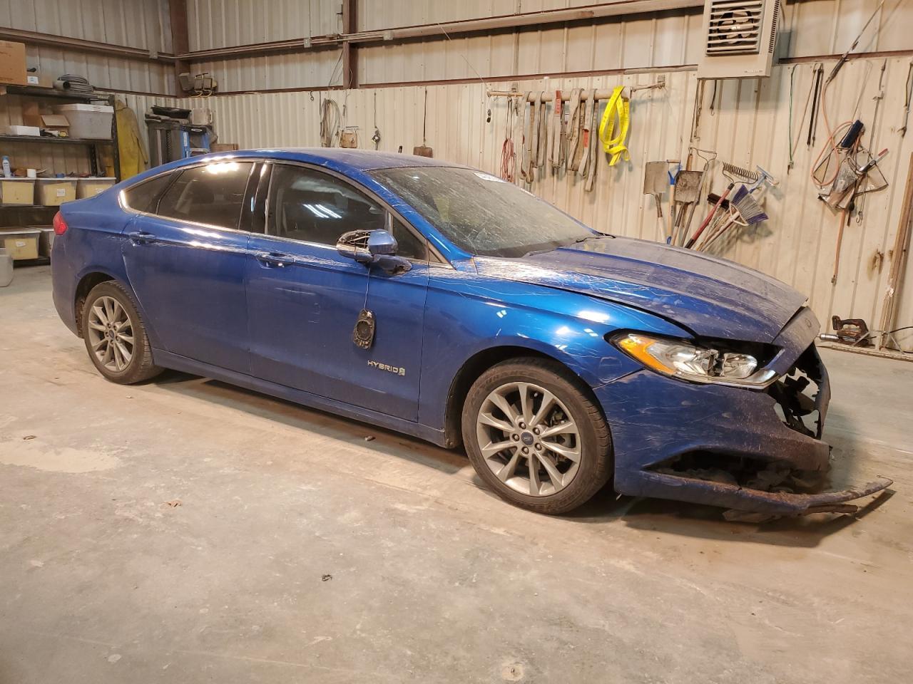 2017 FORD FUSION SE - Image 4