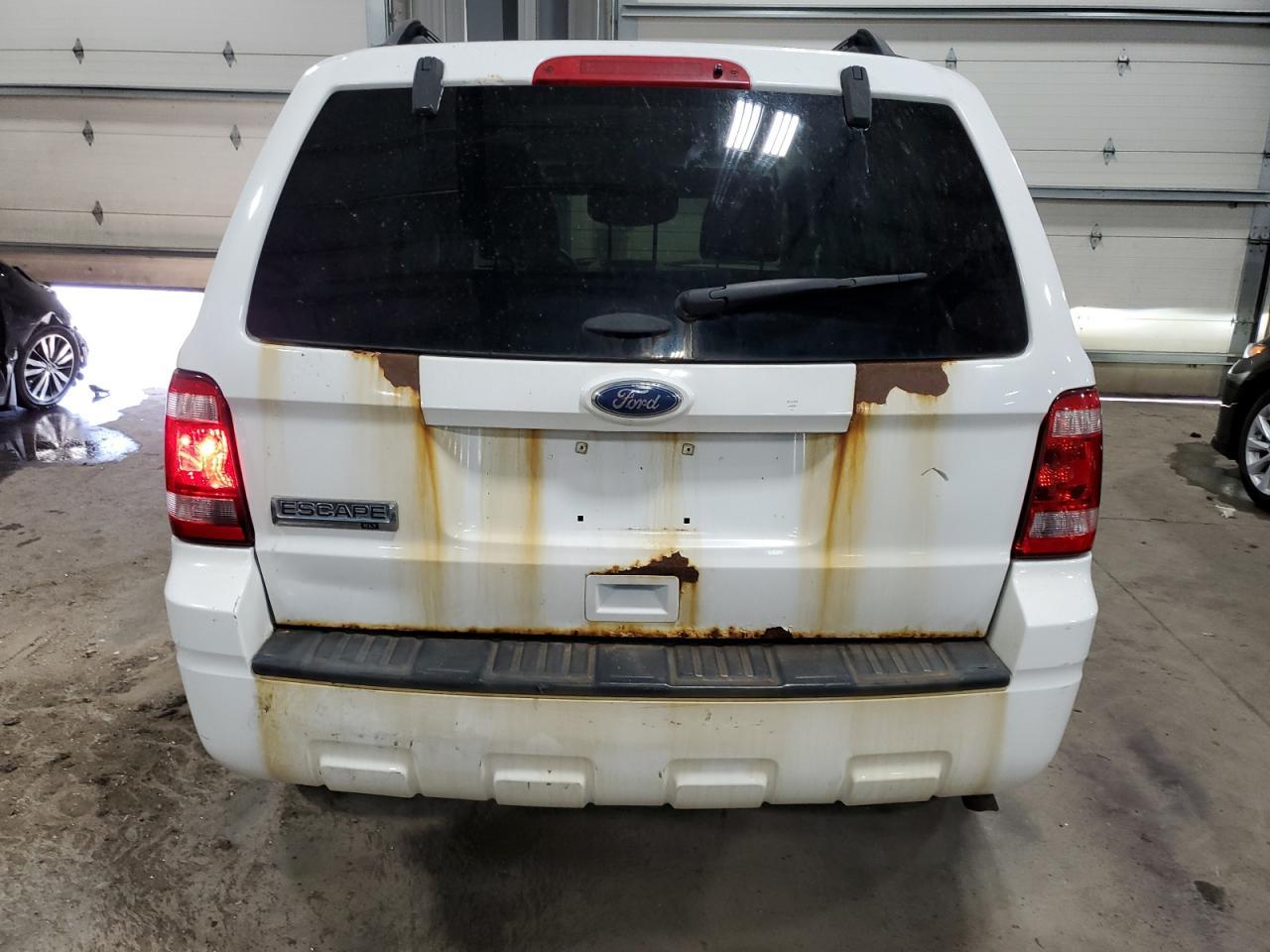2012 FORD ESCAPE XLT - Image 6