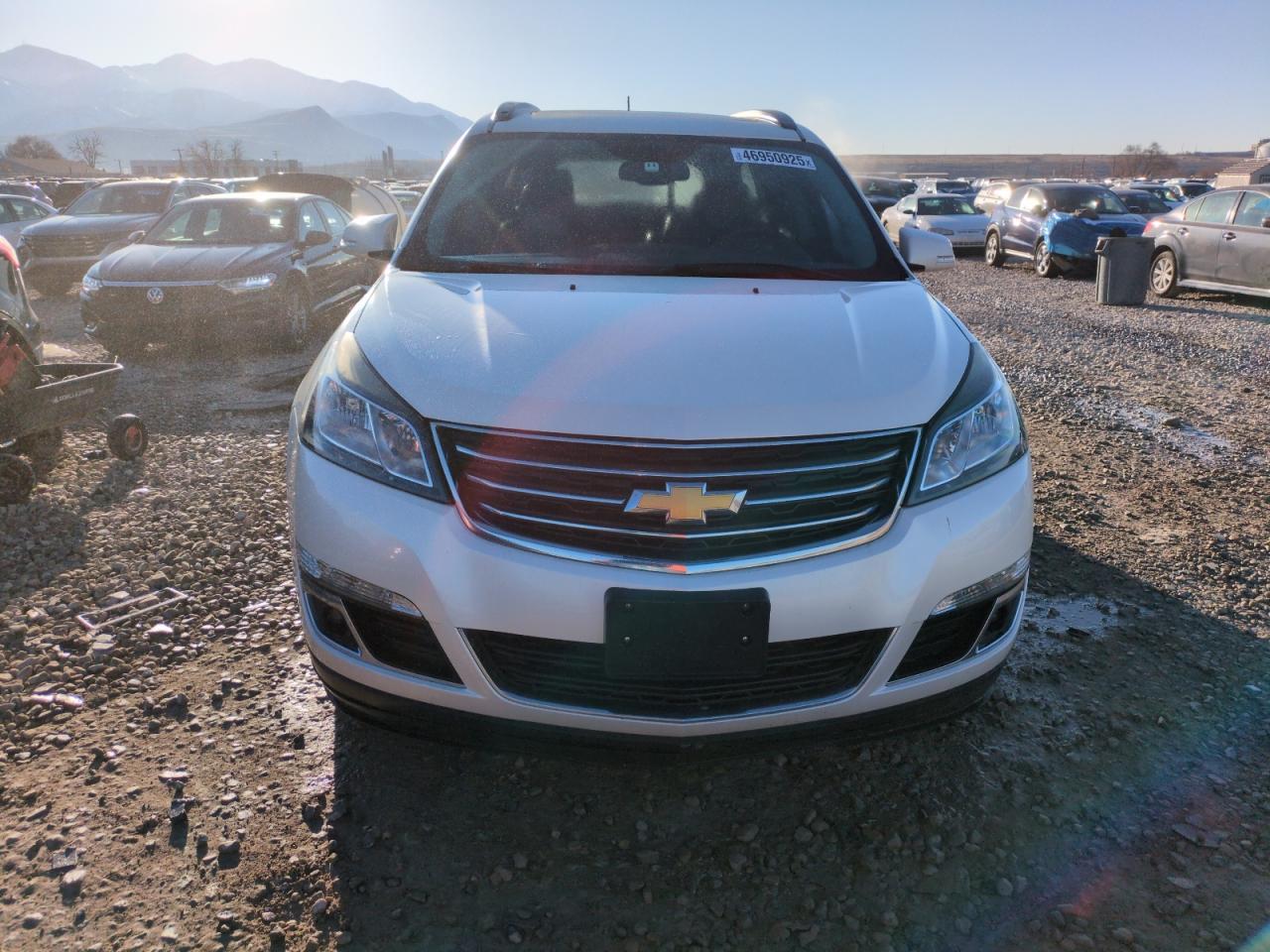2015 CHEVROLET TRAVERSE L - Фото 5
