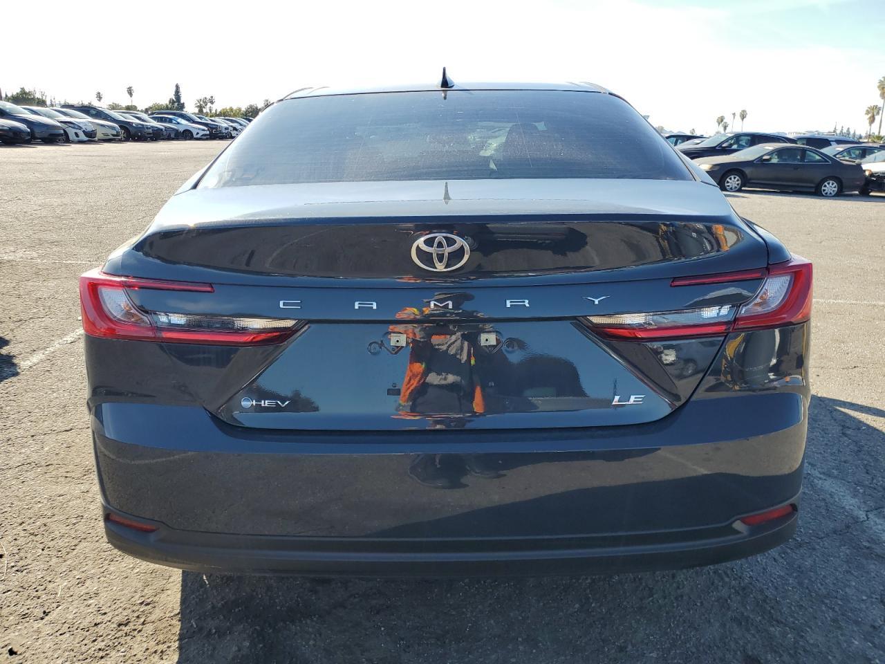 2025 TOYOTA CAMRY XSE - Фото 6