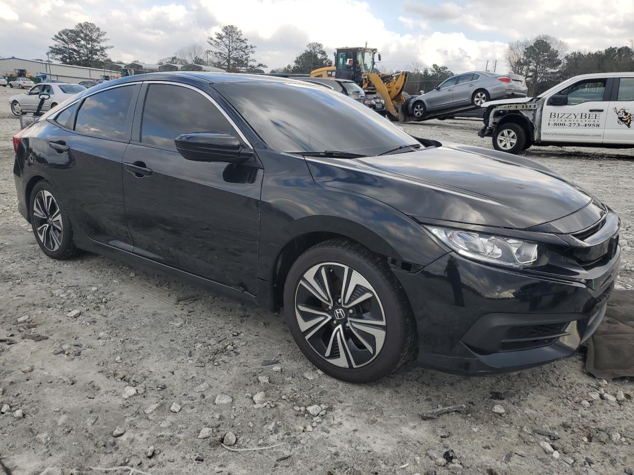 2017 HONDA CIVIC LX - Image 4