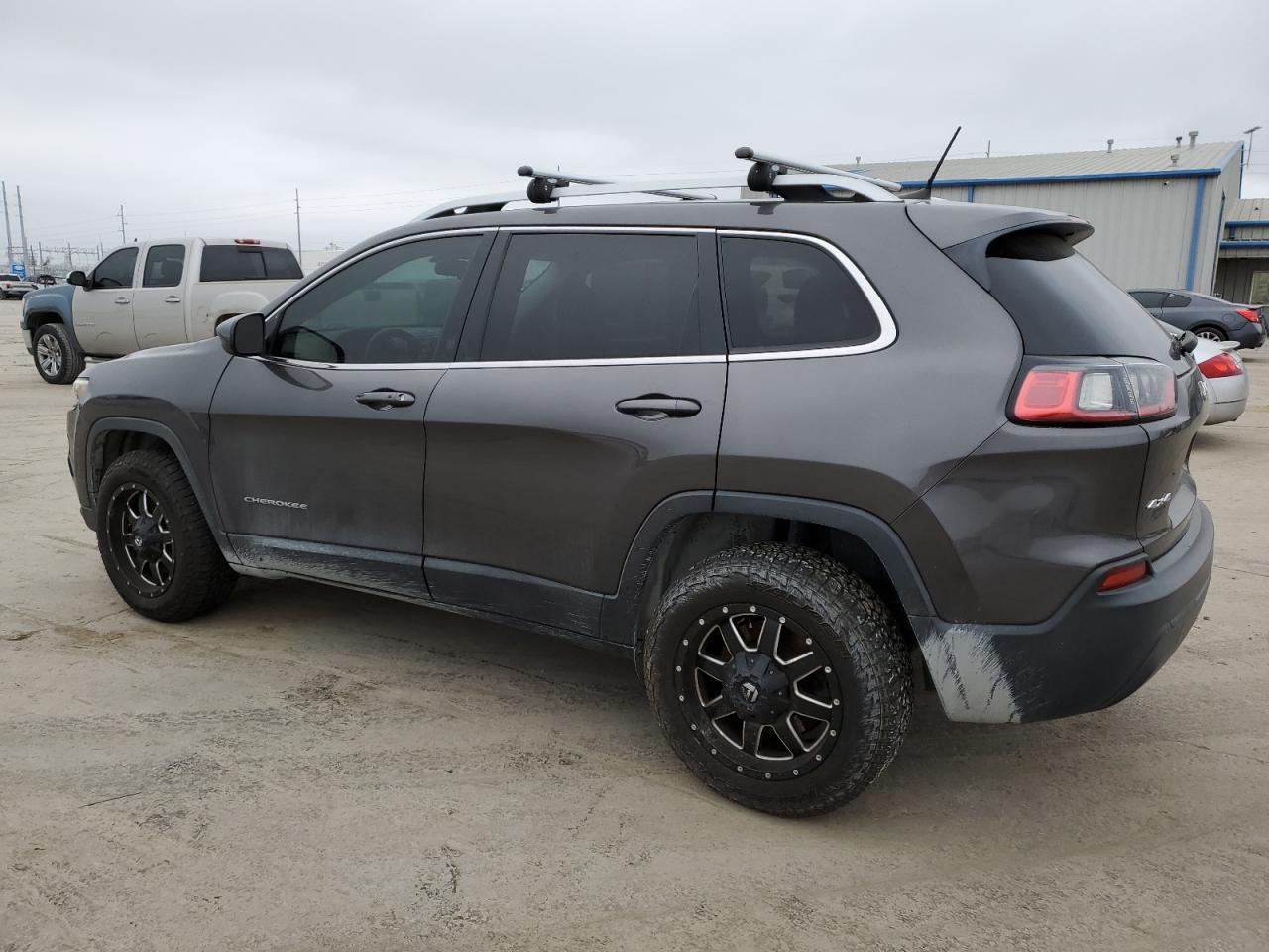2019 JEEP CHEROKEE L - Image 2