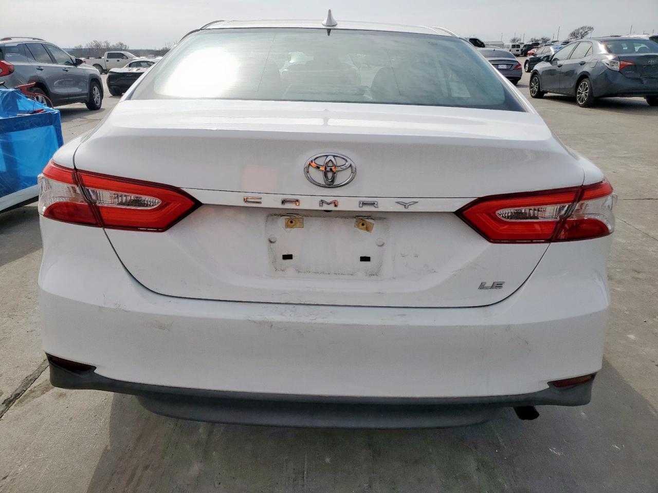 2019 TOYOTA CAMRY L - Image 6