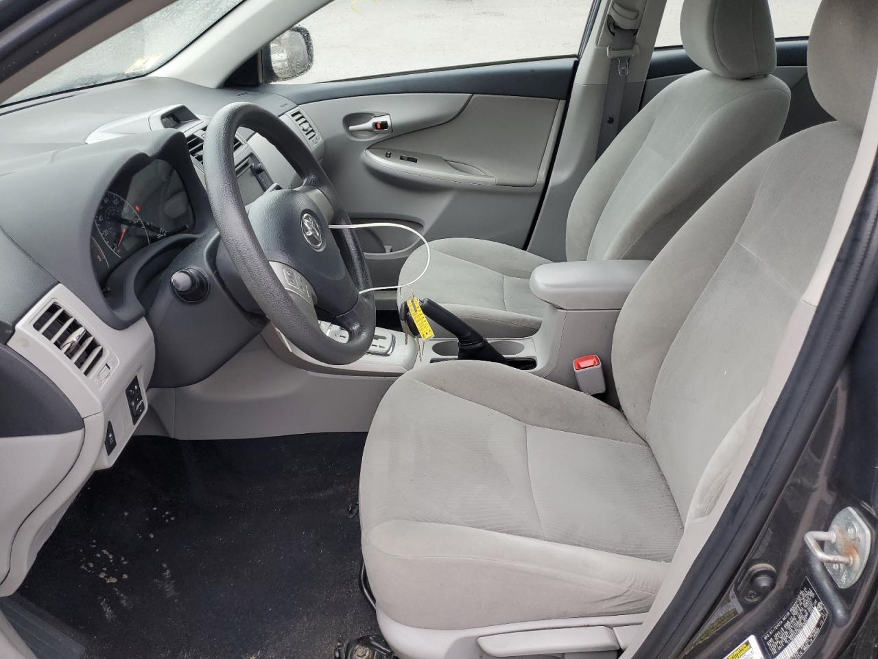 2013 TOYOTA COROLLA BA - Image 7