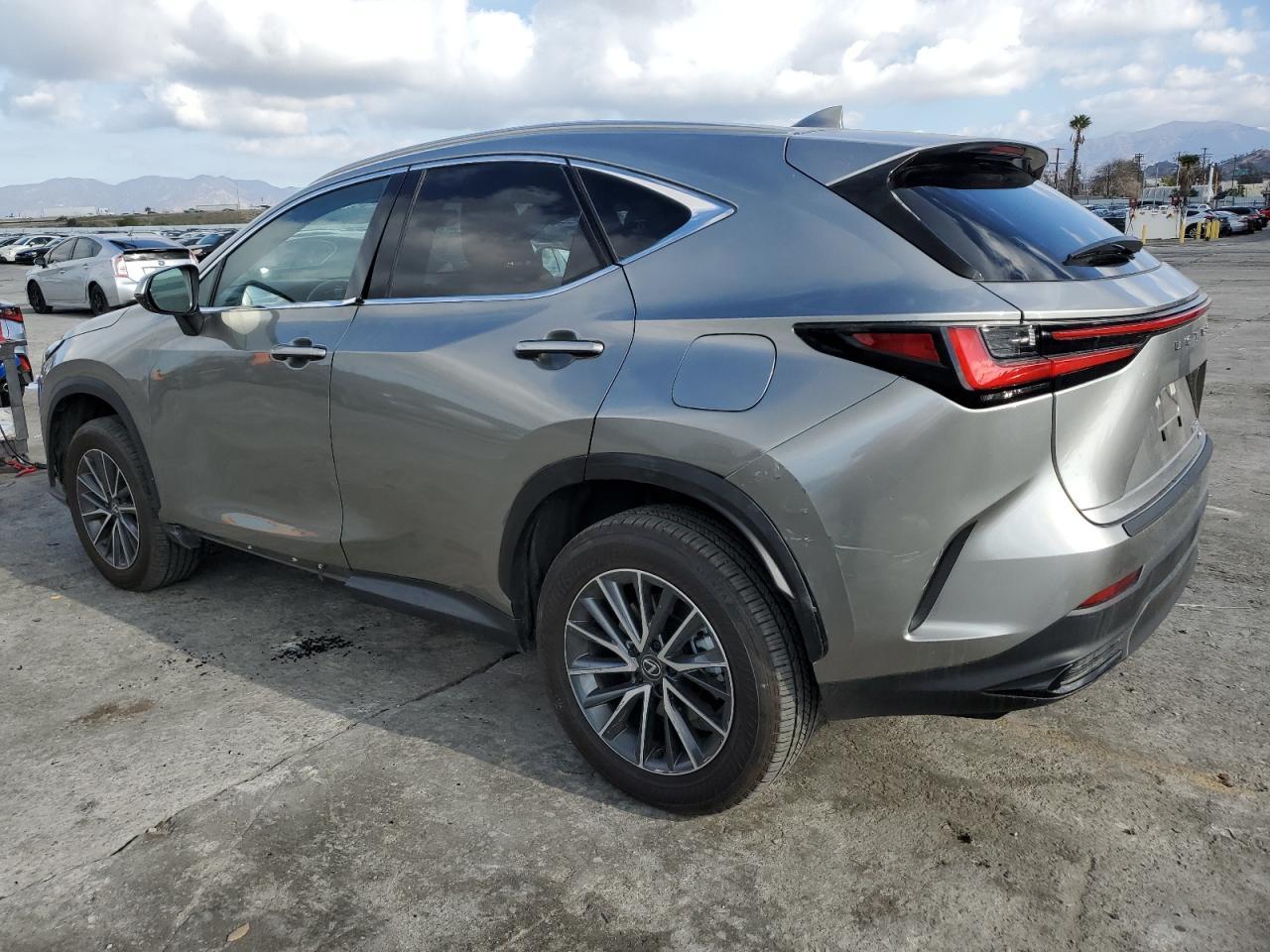 2024 LEXUS NX 350H BA - Фото 2