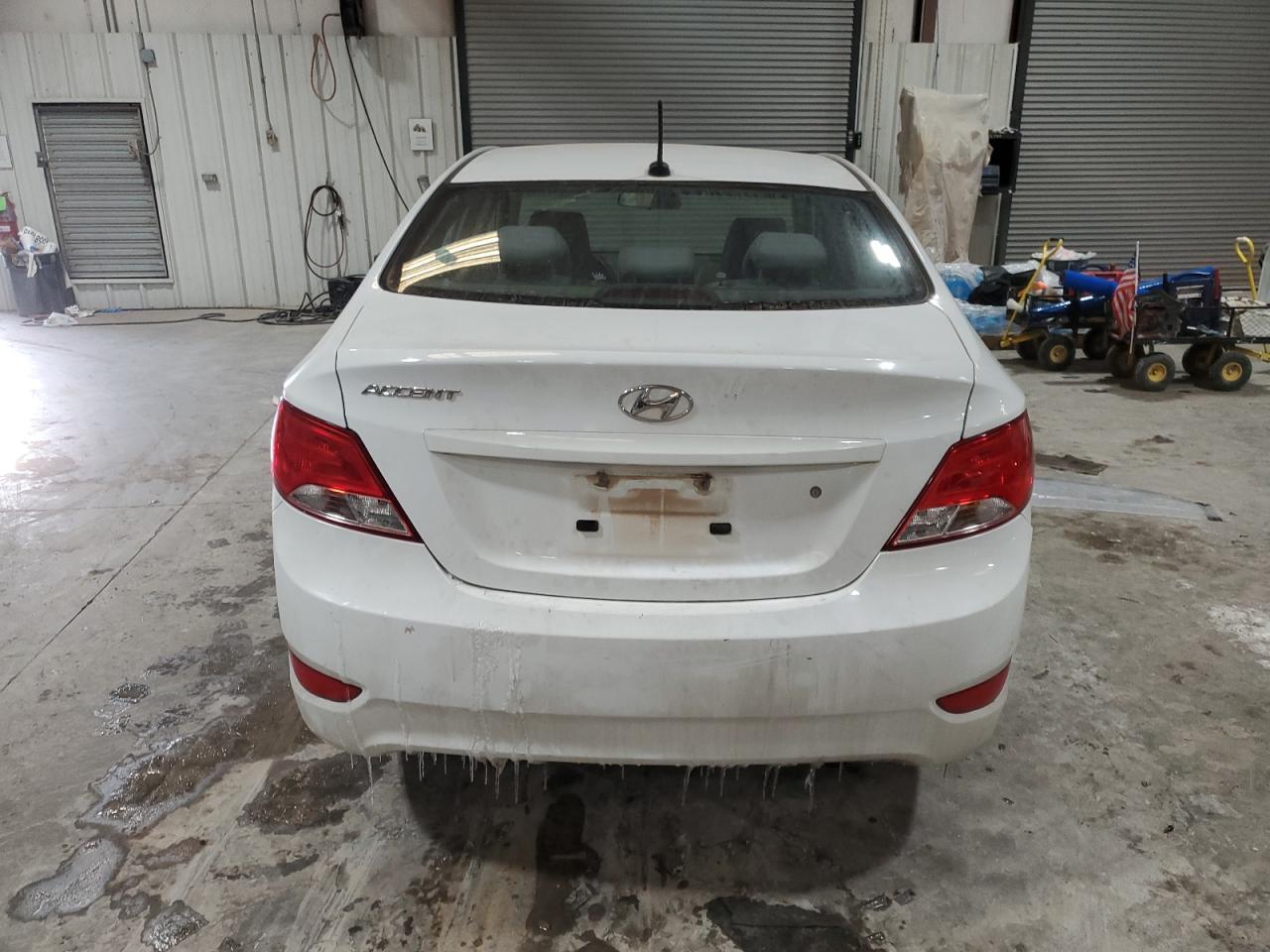 2017 HYUNDAI ACCENT SE - Image 6