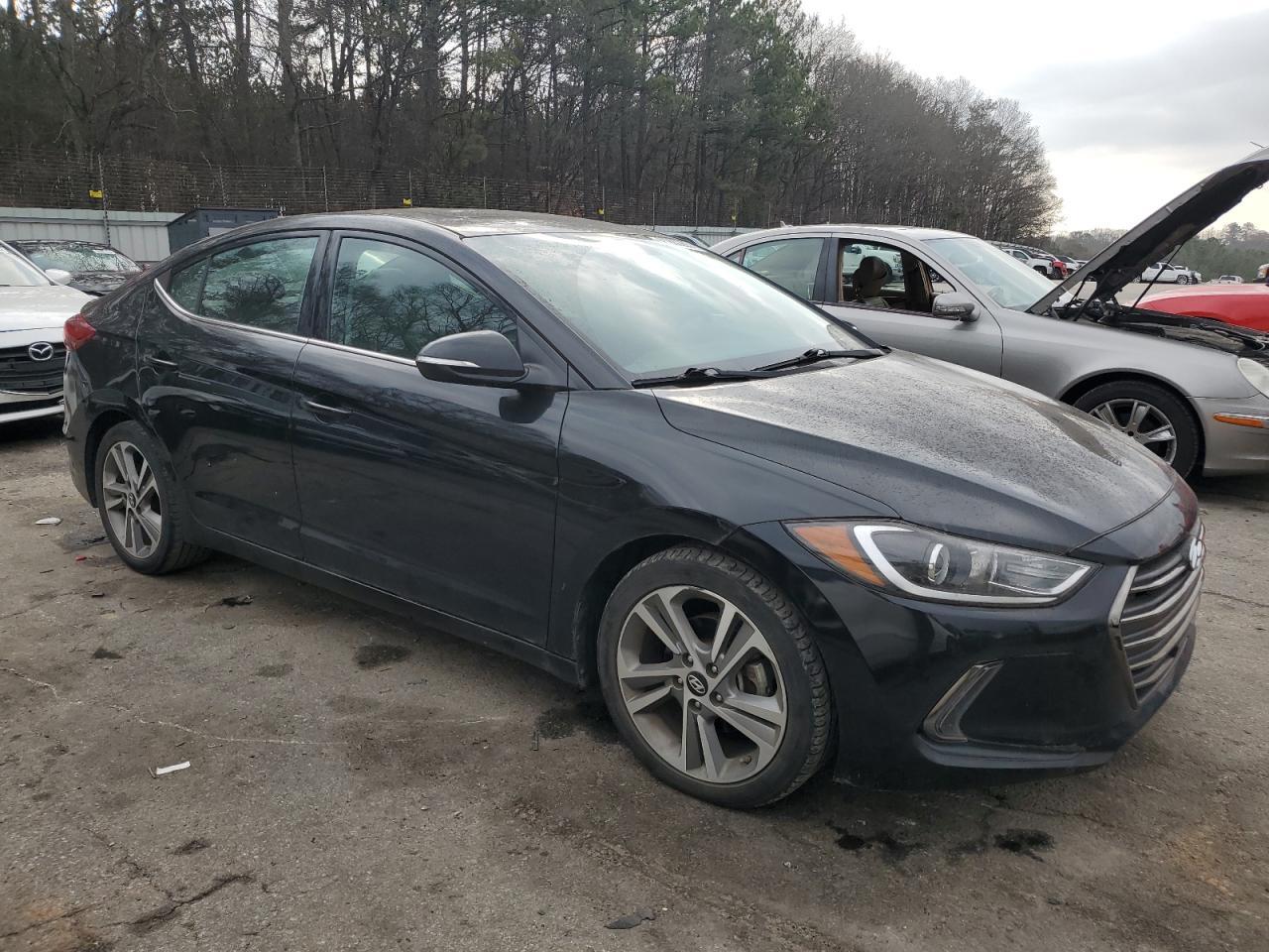 2018 HYUNDAI ELANTRA SE - Фото 4