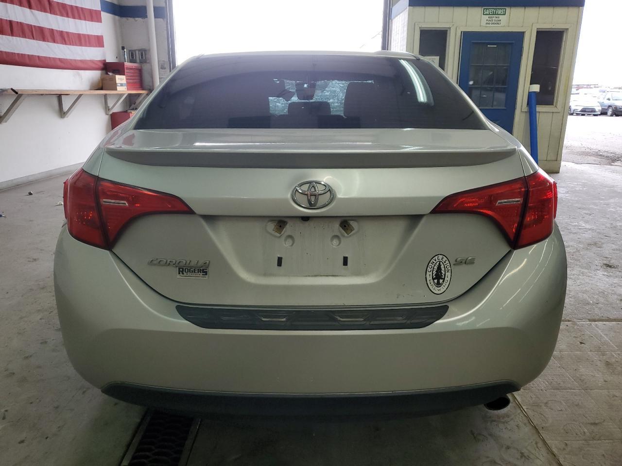 2019 TOYOTA COROLLA L - Image 6