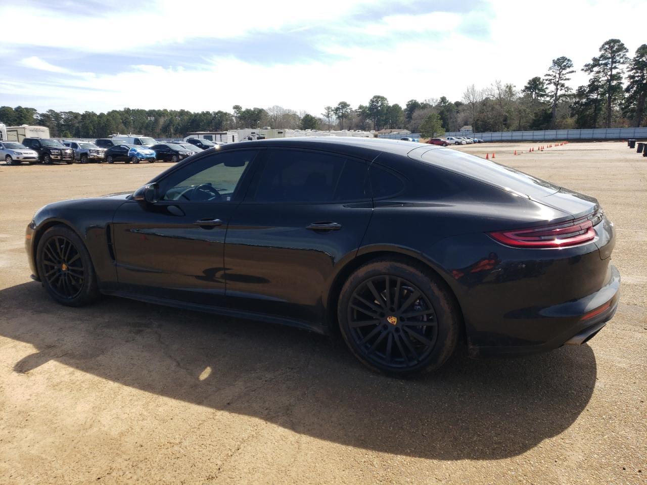 2018 PORSCHE PANAMERA 4 - Фото 2