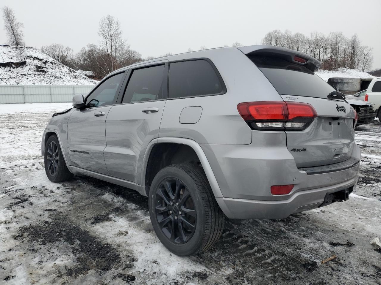 2018 JEEP GRAND CHER - Image 2