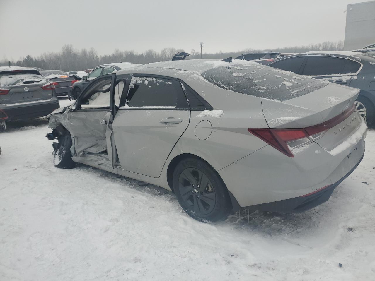 2023 HYUNDAI ELANTRA SE - Image 2
