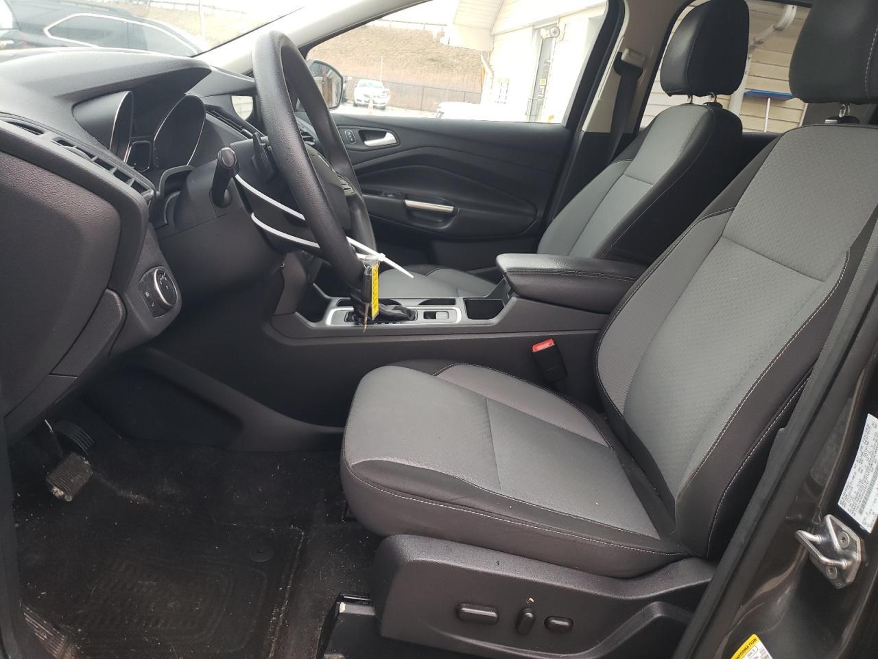 2017 FORD ESCAPE SE - Фото 7
