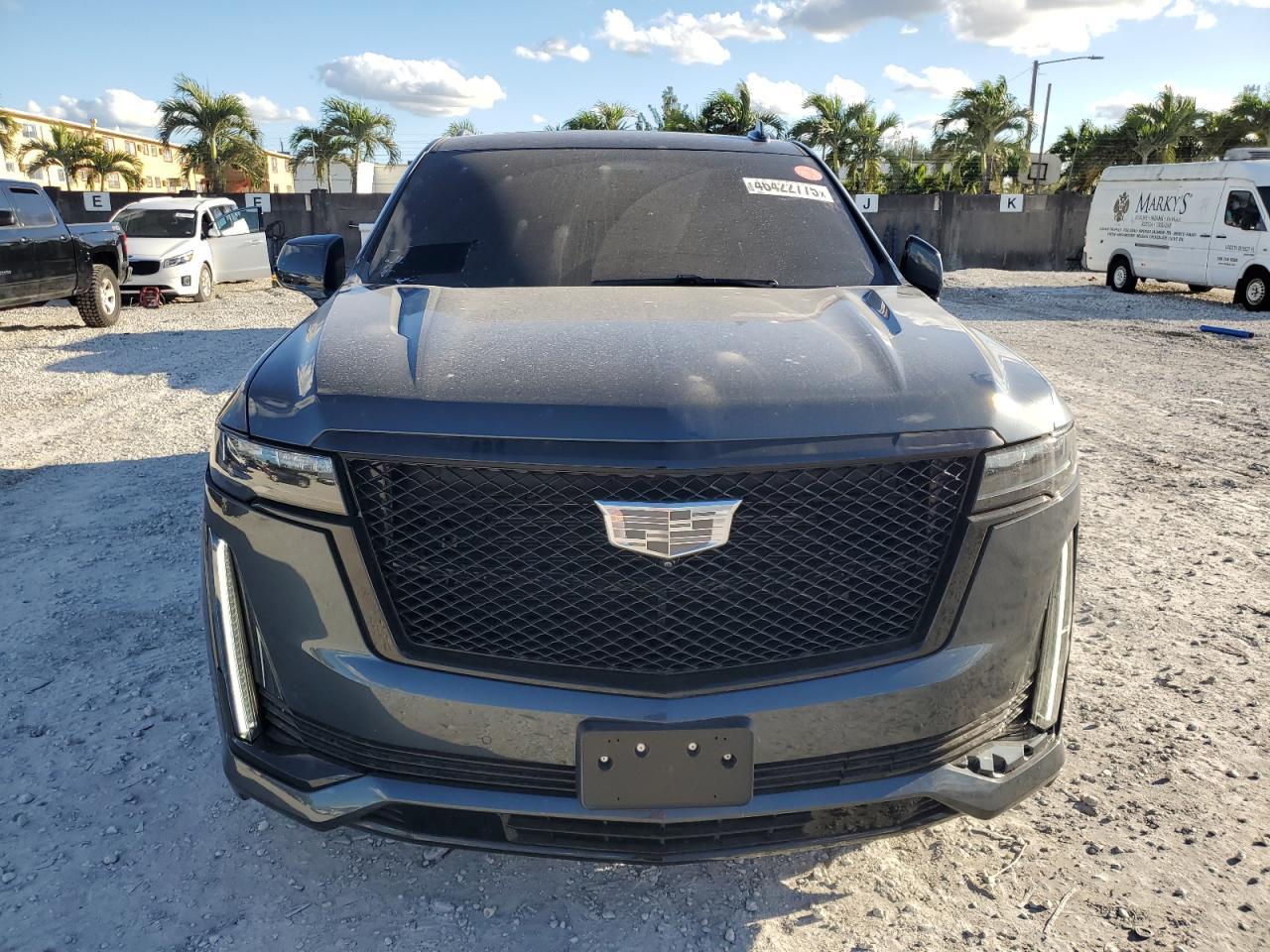 2021 CADILLAC ESCALADE E - Image 5