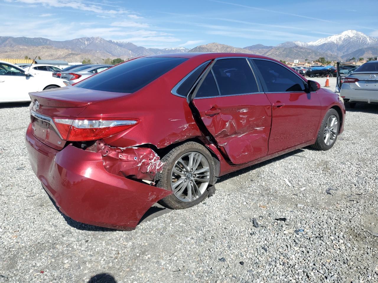 2016 TOYOTA CAMRY LE - Image 3