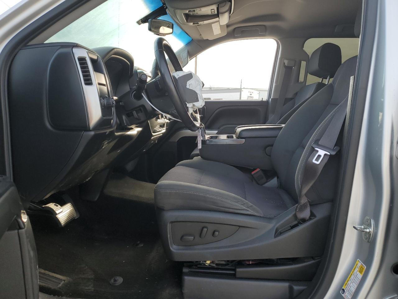 2017 CHEVROLET SILVERADO - Фото 7