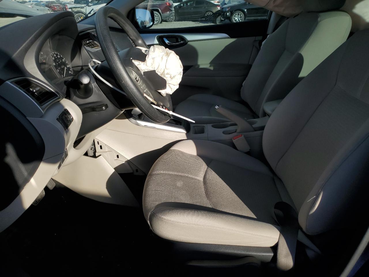 2017 NISSAN SENTRA S - Фото 7