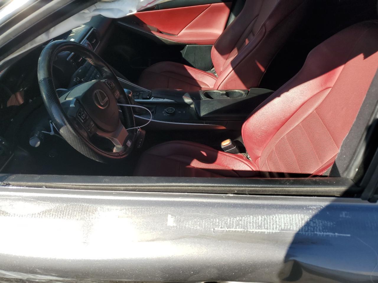 2018 LEXUS IS 300 - Фото 7