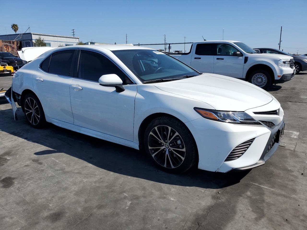 2020 TOYOTA CAMRY SE - Image 4