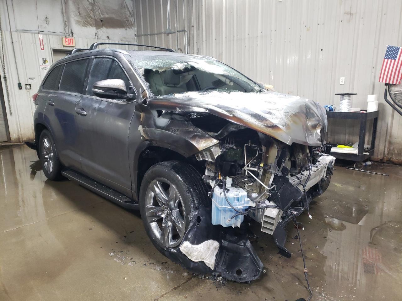 2018 TOYOTA HIGHLANDER - Фото 4