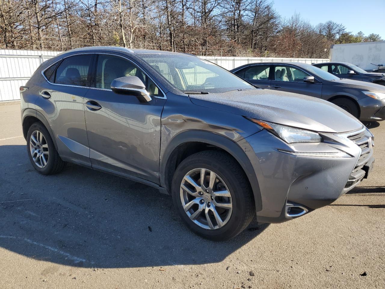 2016 LEXUS NX 200T BA - Фото 4