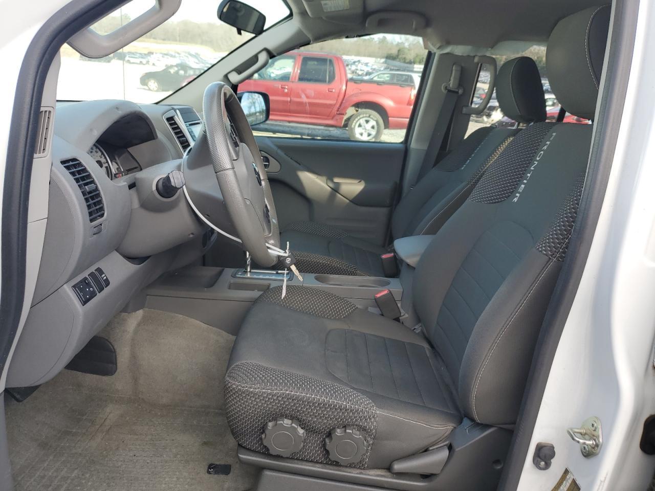 2016 NISSAN FRONTIER S - Image 7