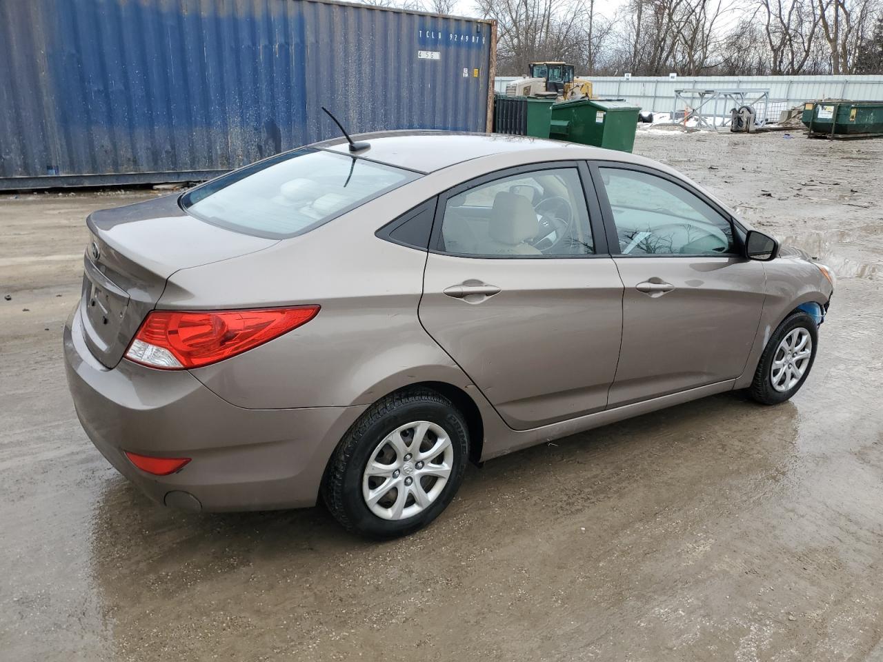 2014 HYUNDAI ACCENT GLS - Фото 3