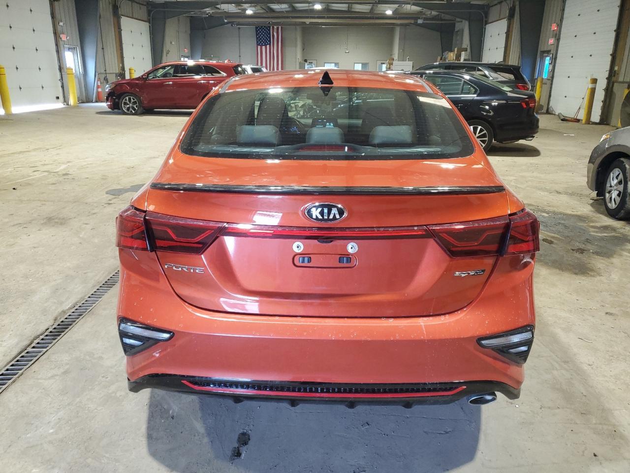 2021 KIA FORTE GT L - Image 6