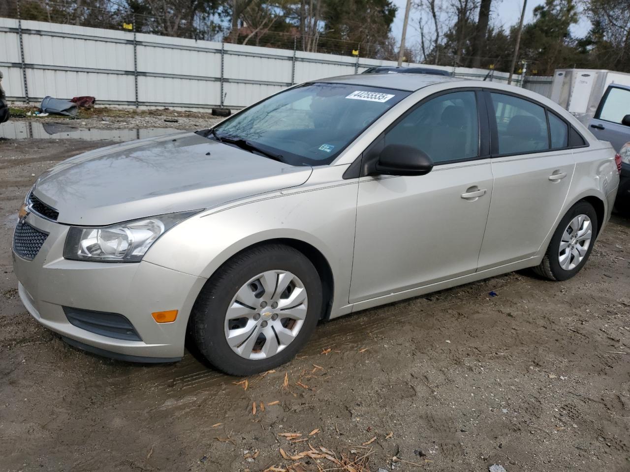 2013 CHEVROLET CRUZE LS