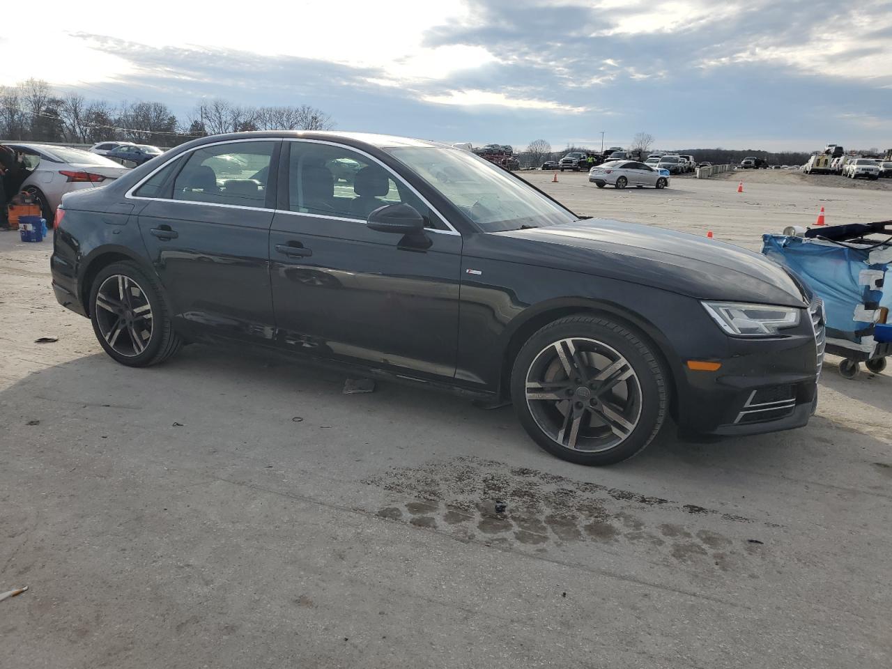 2017 AUDI A4 PREMIUM - Фото 4