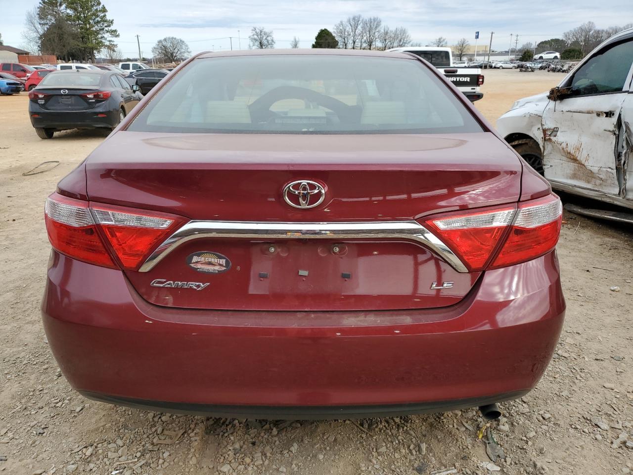 2017 TOYOTA CAMRY LE - Фото 6