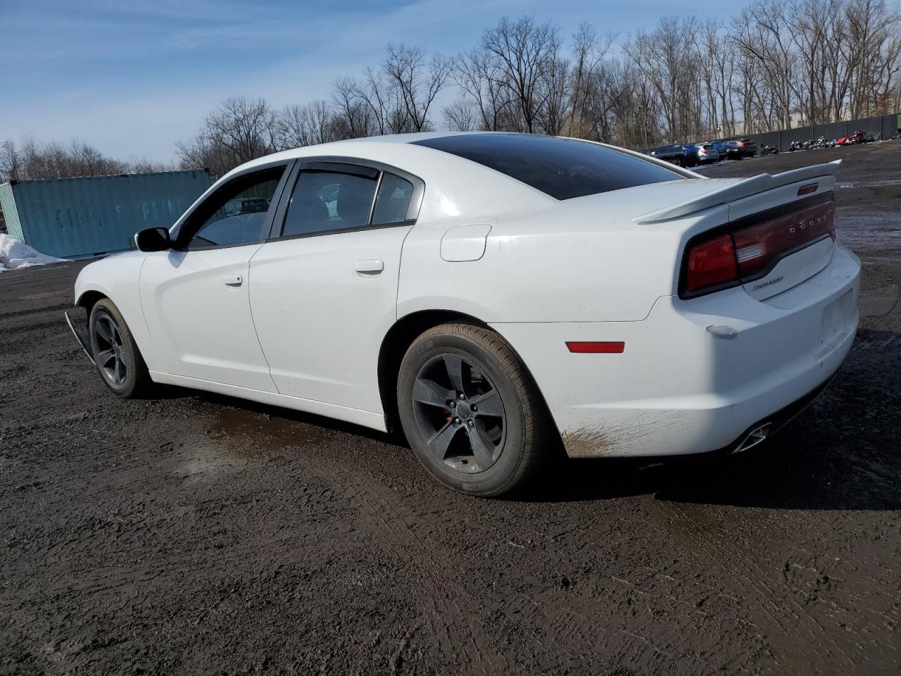 2013 DODGE CHARGER SE - Image 2