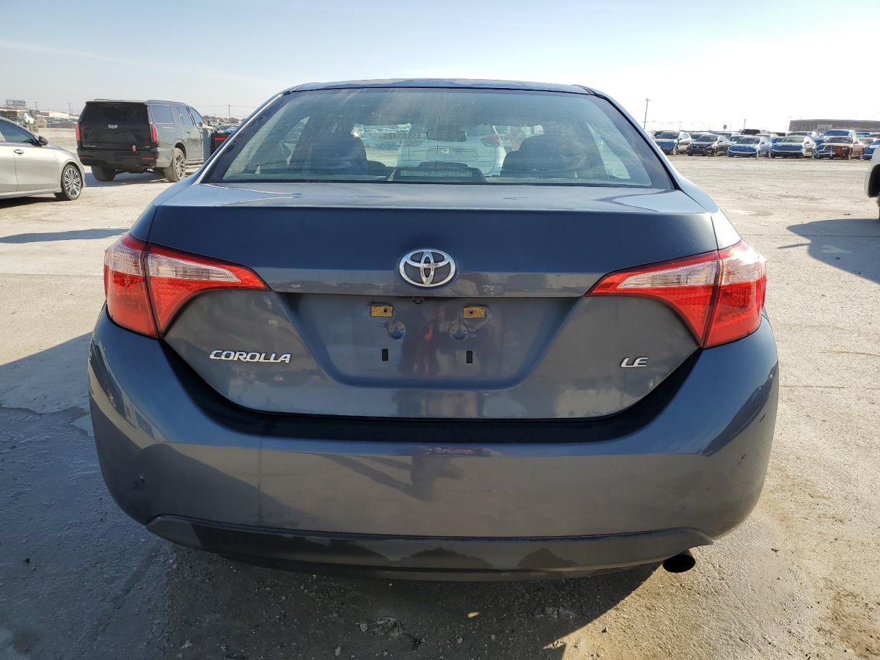 2018 TOYOTA COROLLA L - Image 6