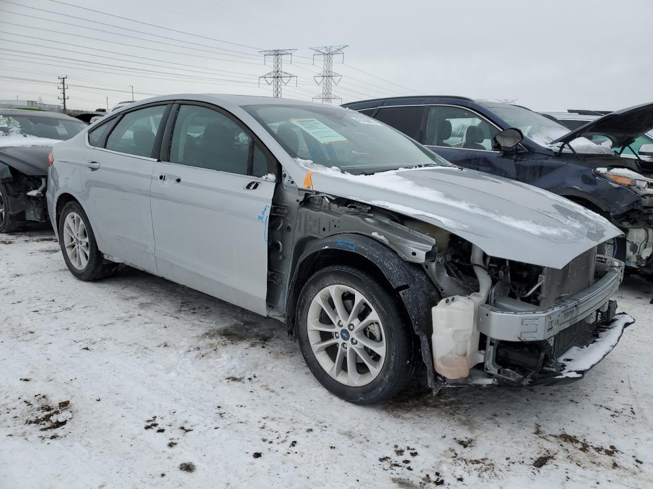 2020 FORD FUSION SE - Image 4