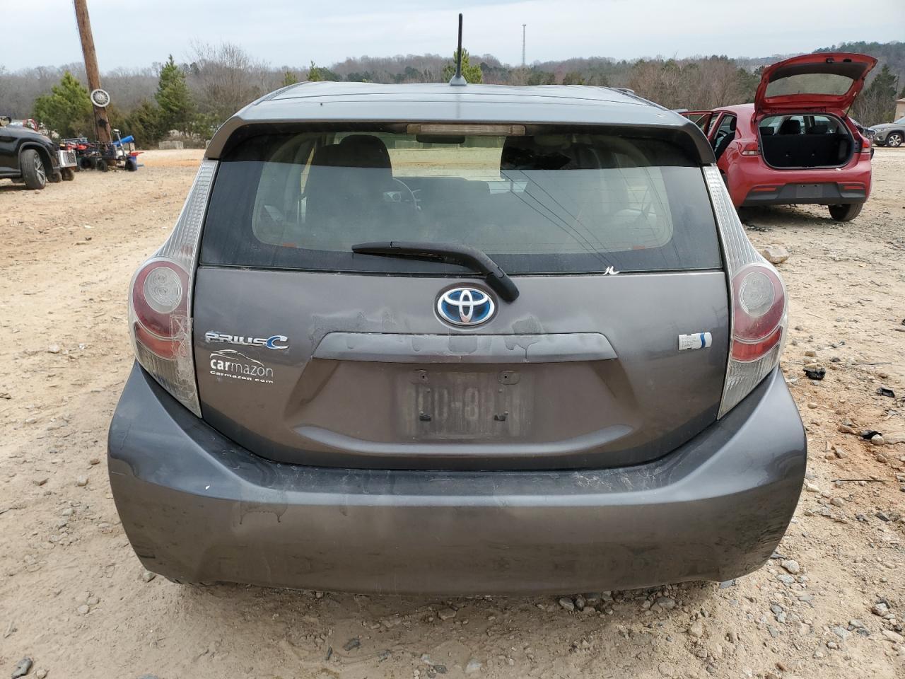 2013 TOYOTA PRIUS C - Image 6