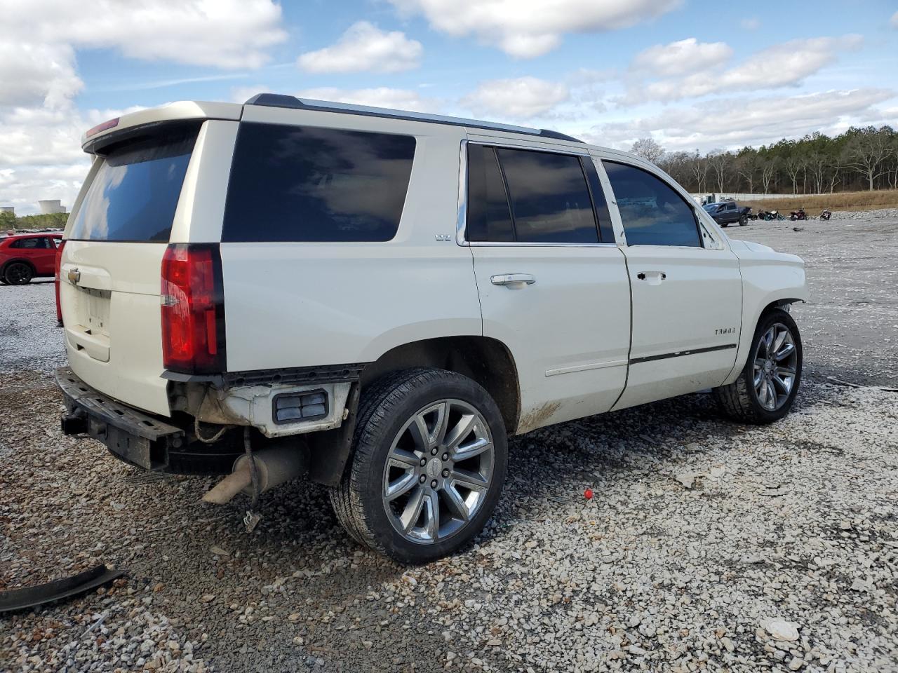2015 CHEVROLET TAHOE C150 - Image 3