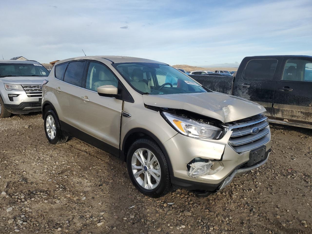 2017 FORD ESCAPE SE - Фото 4