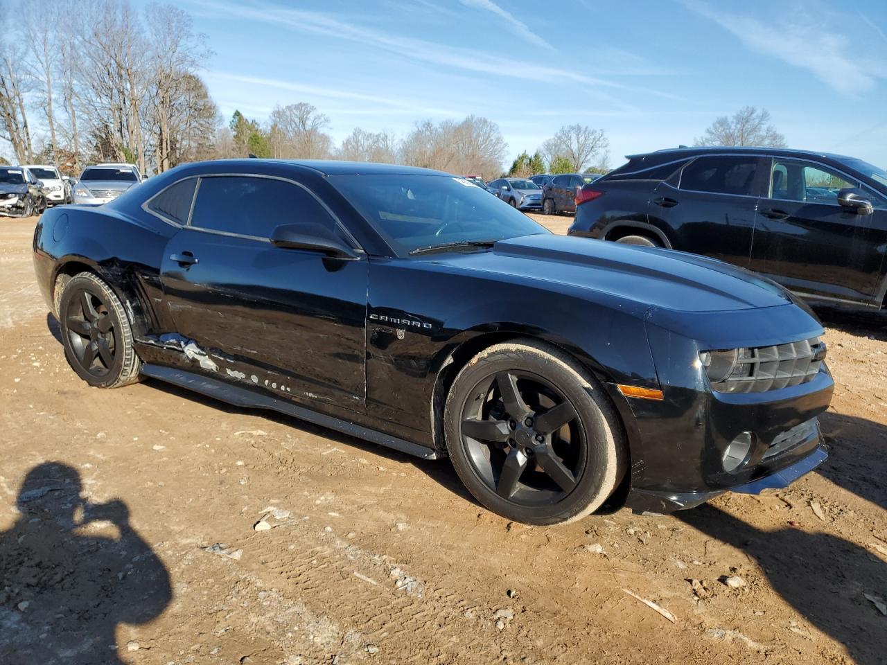 2011 CHEVROLET CAMARO LT - Image 4