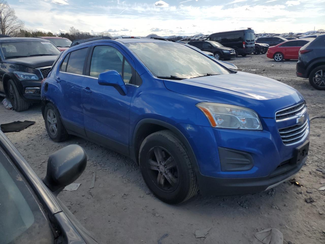 2015 CHEVROLET TRAX 1LT - Фото 4
