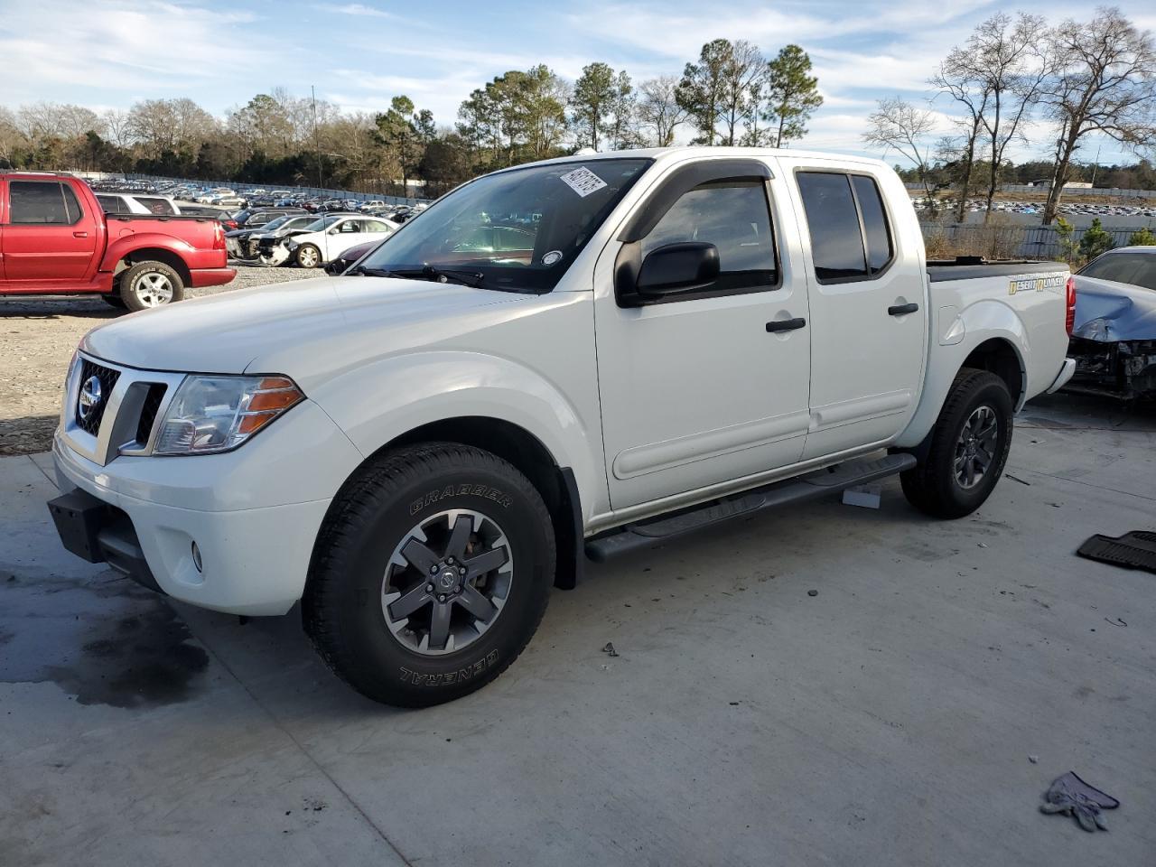 2016 NISSAN FRONTIER S